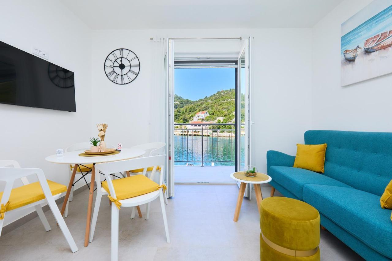 Green Lantern Apartments Okuklje Εξωτερικό φωτογραφία