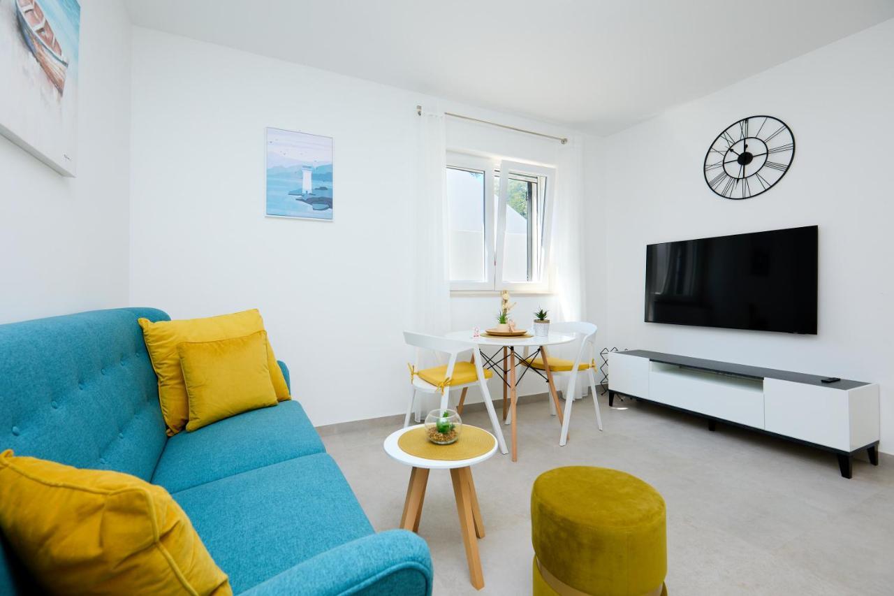 Green Lantern Apartments Okuklje Εξωτερικό φωτογραφία
