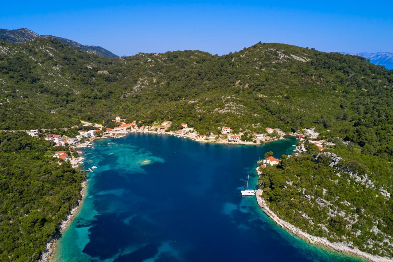 Green Lantern Apartments Okuklje Εξωτερικό φωτογραφία